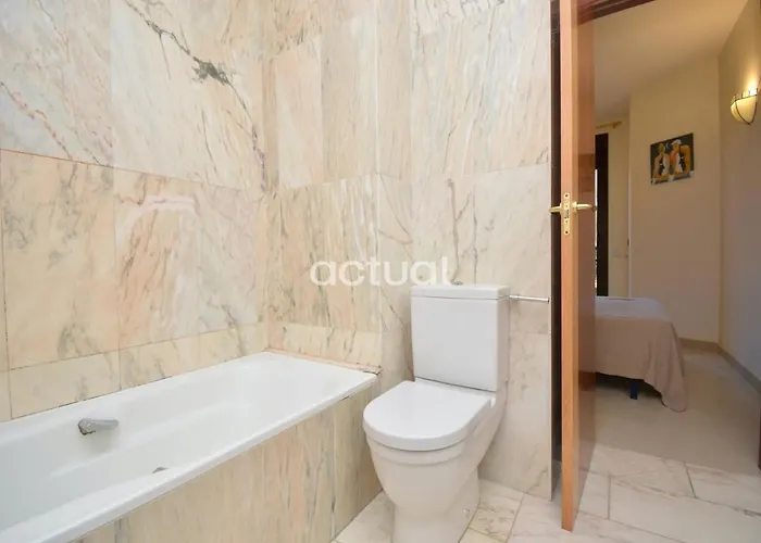 Xaloc Esc.b Bajos A Apartment