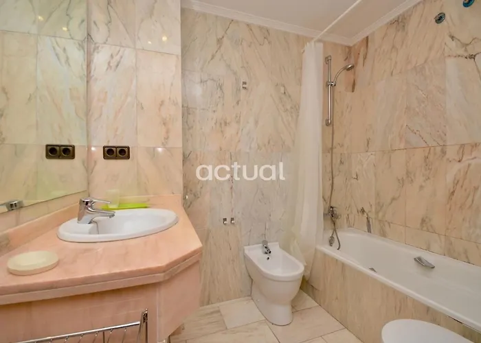 Xaloc Esc.b Bajos A Apartment *