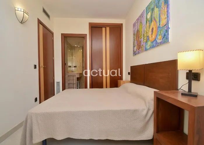 Xaloc Esc.b Bajos A Apartment