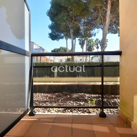 Xaloc Esc.b Bajos A דירה *