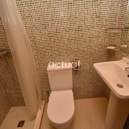 Xaloc Esc.b Bajos A Lägenhet