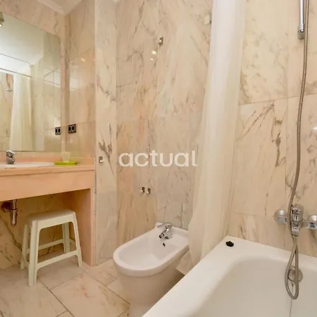 Apartamento Xaloc Esc.b Bajos A *